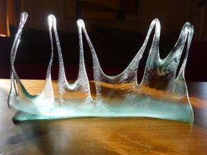 'Vagues', sculpture en verre par Philippe Marchenay